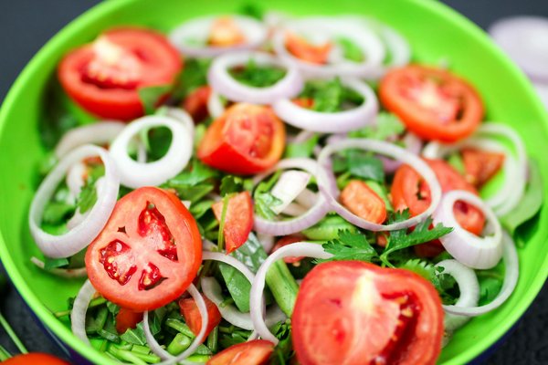 Welche Tipps gibt es, um beim Kauf von Küchengeräten Geld zu sparen?